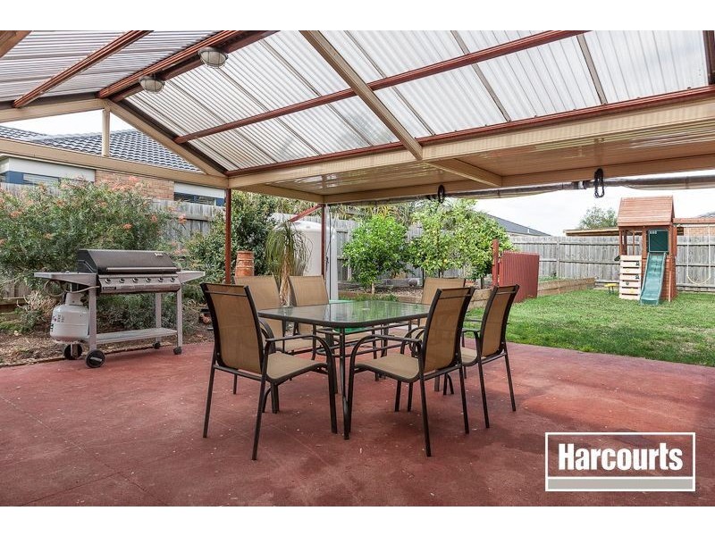 23 Kingdom Drive, Cranbourne VIC 3977
