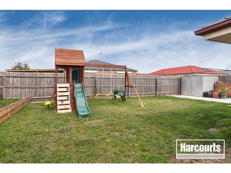 23 Kingdom Drive, Cranbourne VIC 3977