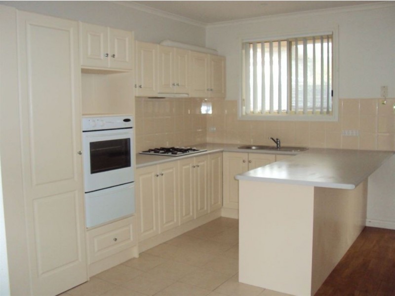 5/27-29 Bakewell Street, Cranbourne VIC 3977