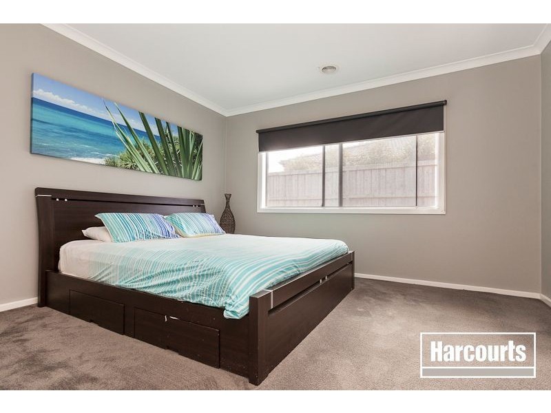 12 Saltbush Avenue, Lyndhurst VIC 3975