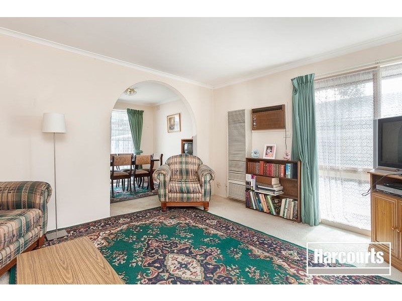 31 Bourke Rd, Cranbourne VIC 3977