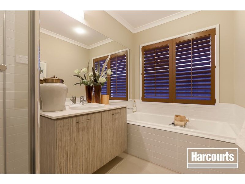 5 Sunline Way, Lyndhurst VIC 3975