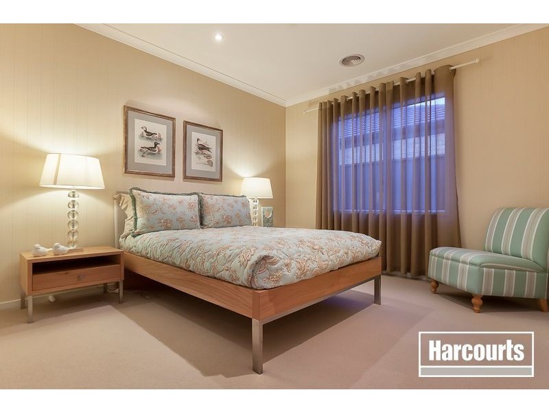 5 Sunline Way, Lyndhurst VIC 3975