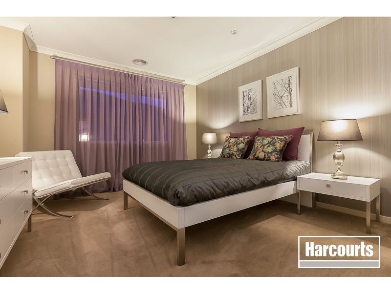 14 Biscay Grove, Lyndhurst VIC 3975