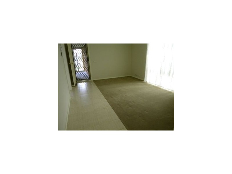 10 Vega Tce, Cranbourne VIC 3977