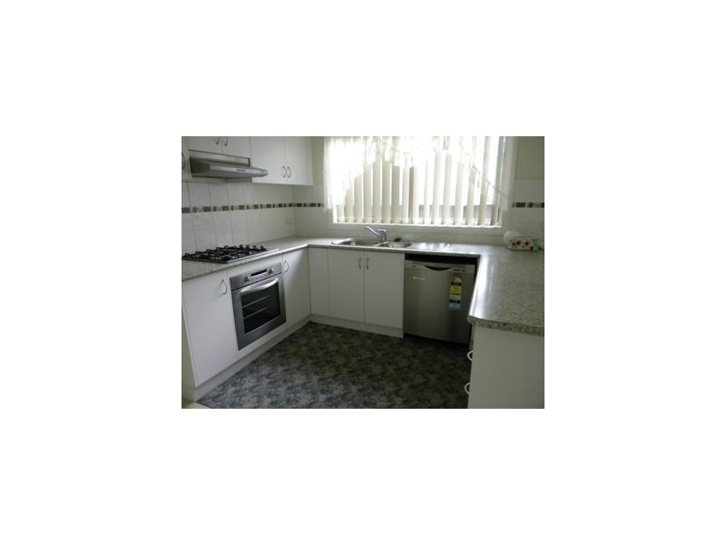 10 Vega Tce, Cranbourne VIC 3977