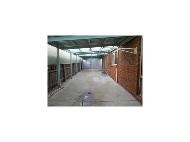 10 Vega Tce, Cranbourne VIC 3977