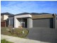 18 Faringdon Crescent, Cranbourne North VIC 3977