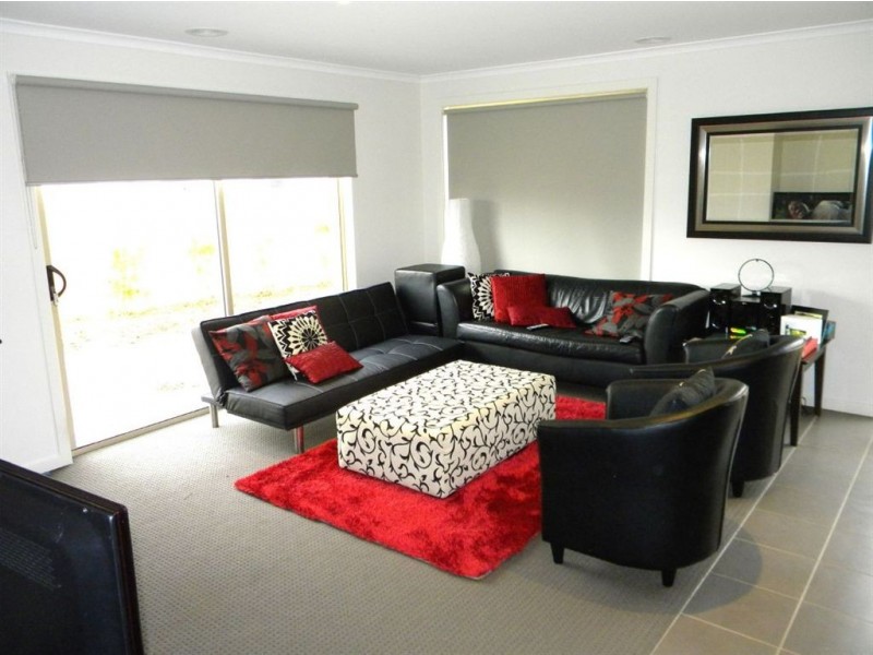22A Walmac Close, Tooradin VIC 3980