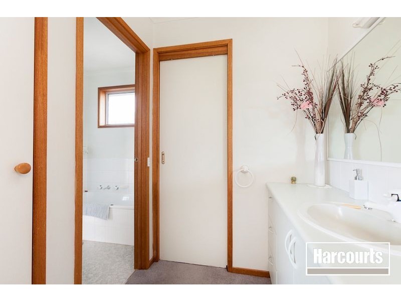 3 Maria Court, Cranbourne VIC 3977