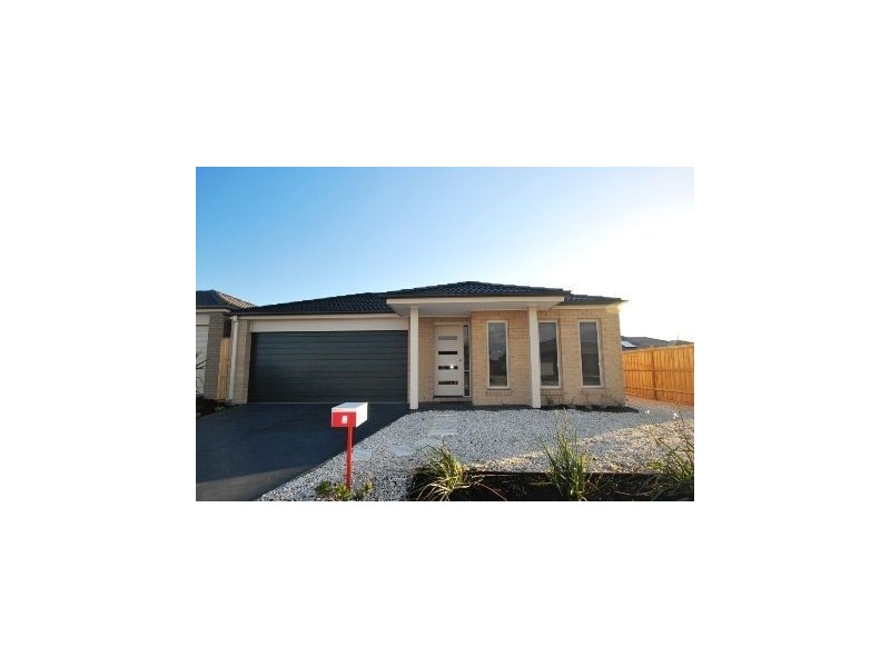 6 Elysian Place, Cranbourne West VIC 3977