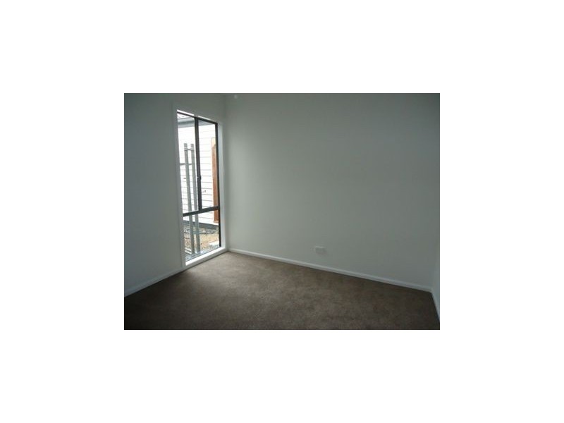 15 Tawleed Ride, Cranbourne East VIC 3977