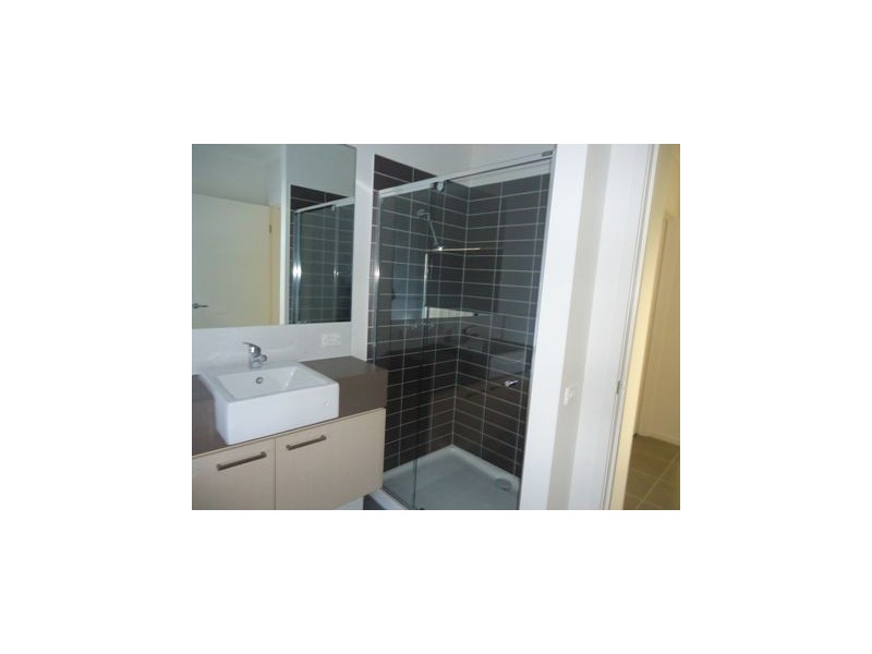 7 Kemsley Green, Cranbourne East VIC 3977