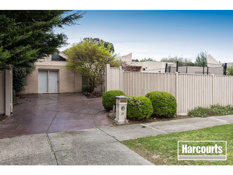 28 William Road, Berwick VIC 3806