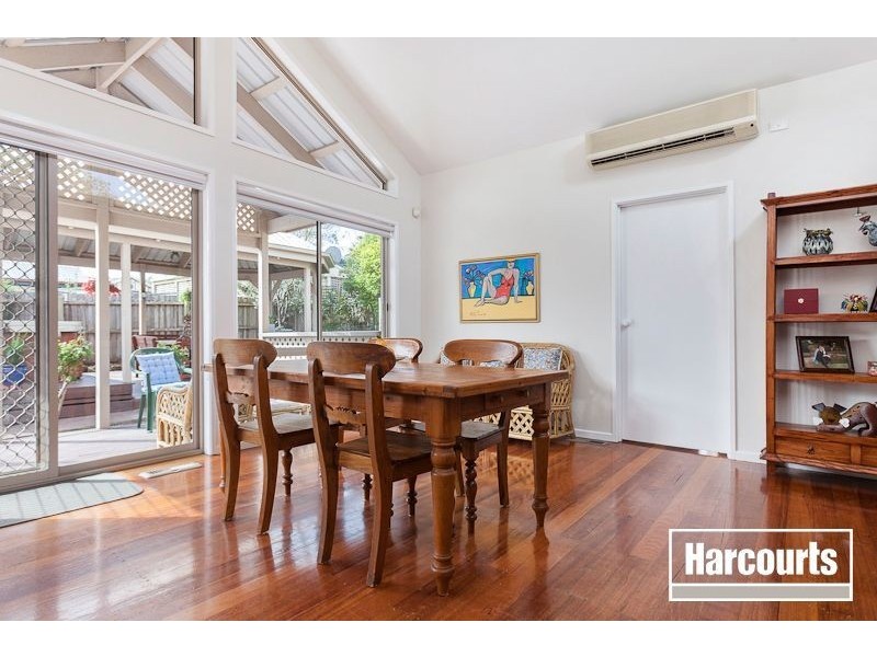 28 William Road, Berwick VIC 3806