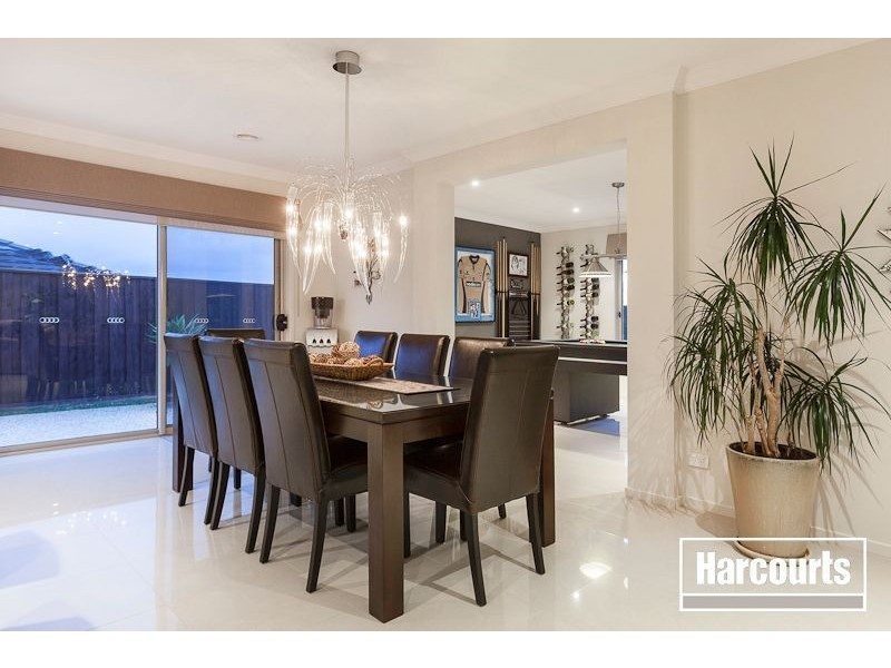 32 Bushlark Court, Berwick VIC 3806