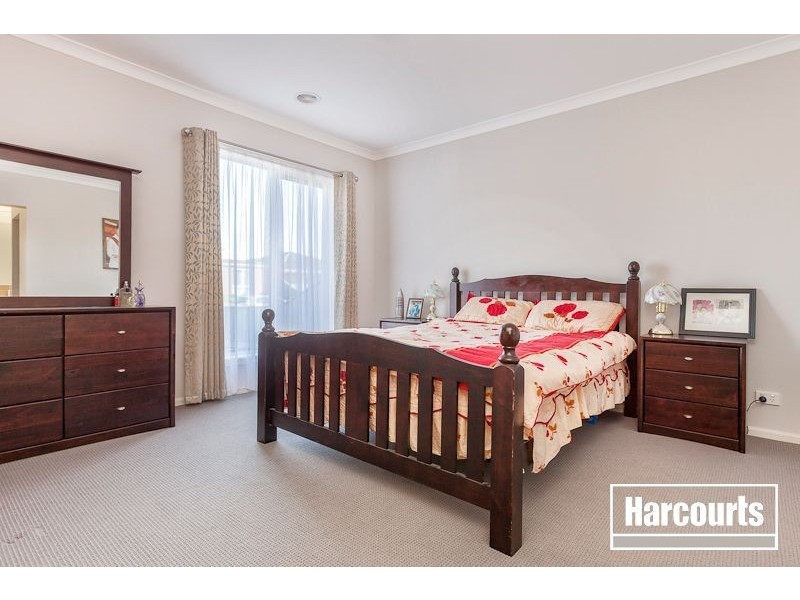 31 Baddeley Circuit, Cranbourne North VIC 3977