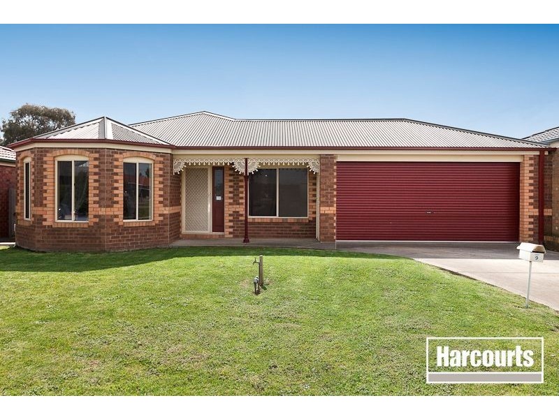 9 Pirita Place, Cranbourne West VIC 3977