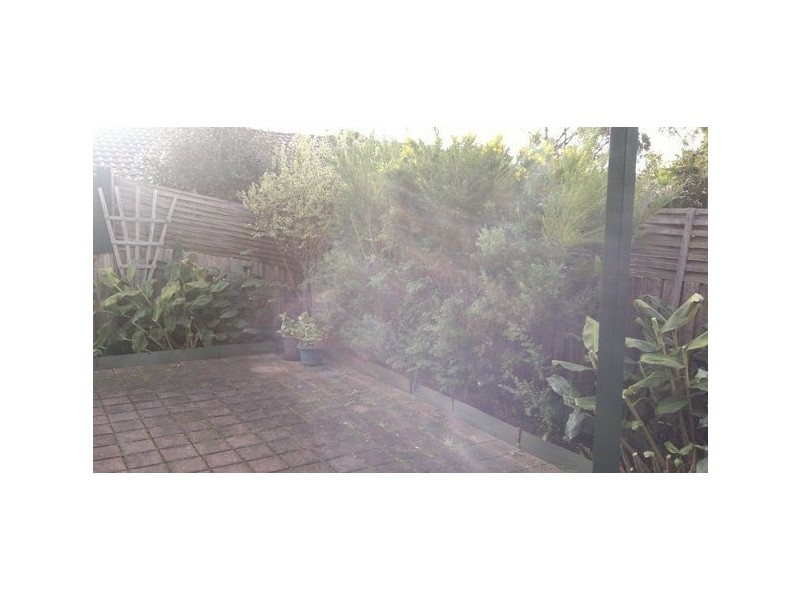 11/4 Foot Street, Frankston VIC 3199