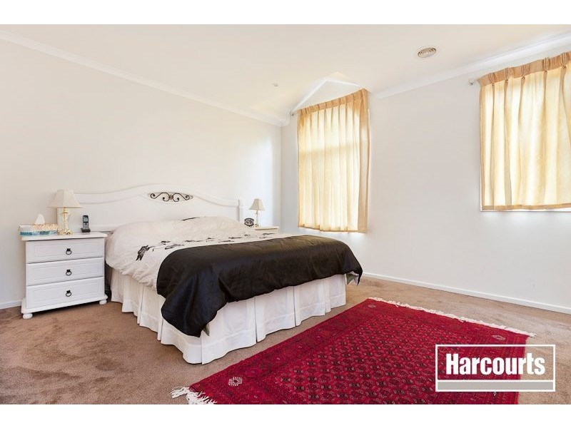 5 Majestic Boulevard, Cranbourne VIC 3977