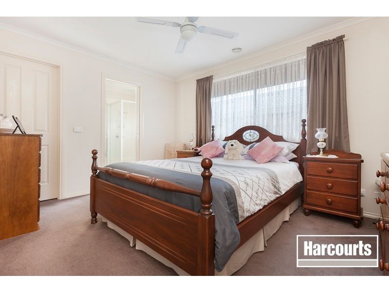 5 Ebony Street, Cranbourne VIC 3977