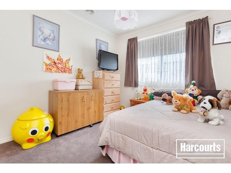 5 Ebony Street, Cranbourne VIC 3977