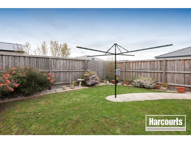 5 Ebony Street, Cranbourne VIC 3977