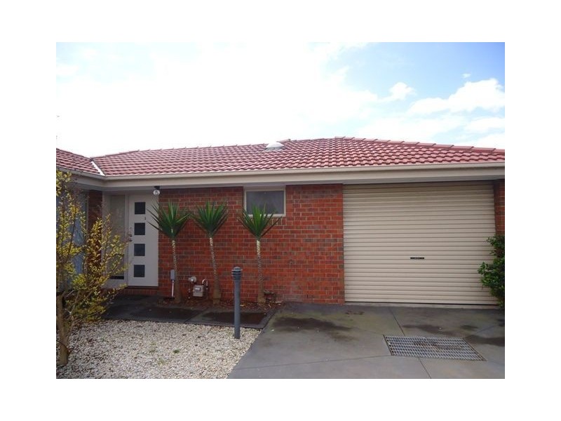3/15 William Street, Cranbourne VIC 3977