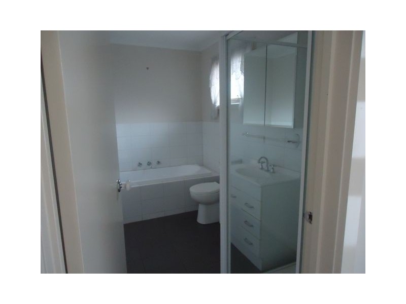 3/15 William Street, Cranbourne VIC 3977