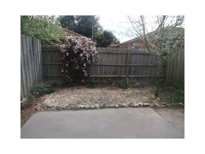 3/15 William Street, Cranbourne VIC 3977