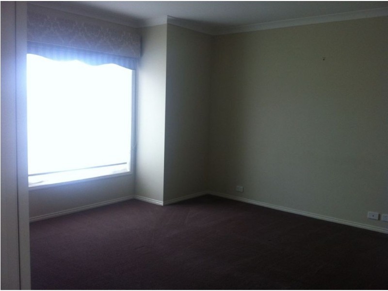 50 Grices Road, Berwick VIC 3806