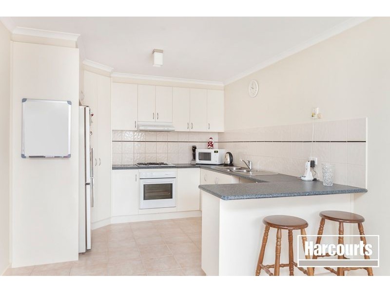 2/3 Wang Court, Cranbourne VIC 3977