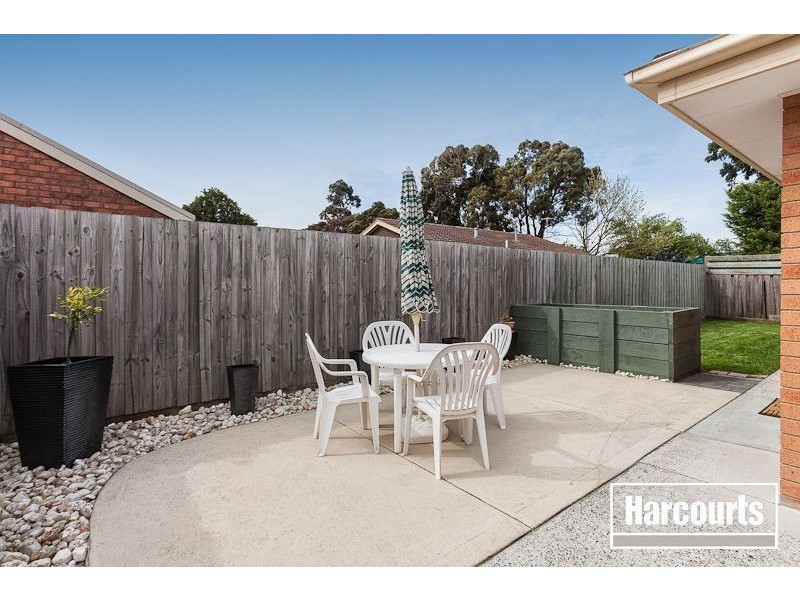 2/3 Wang Court, Cranbourne VIC 3977