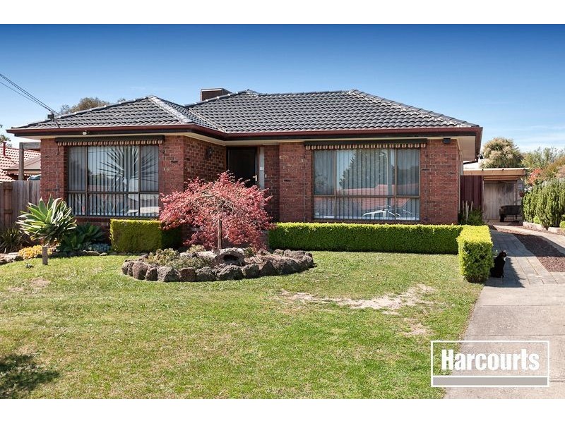 6 Mayune Court, Cranbourne VIC 3977