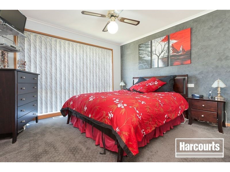 6 Mayune Court, Cranbourne VIC 3977