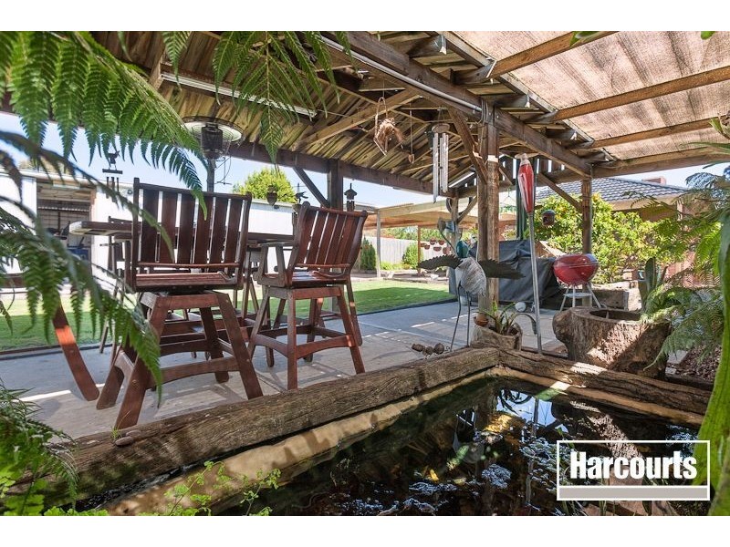 6 Mayune Court, Cranbourne VIC 3977