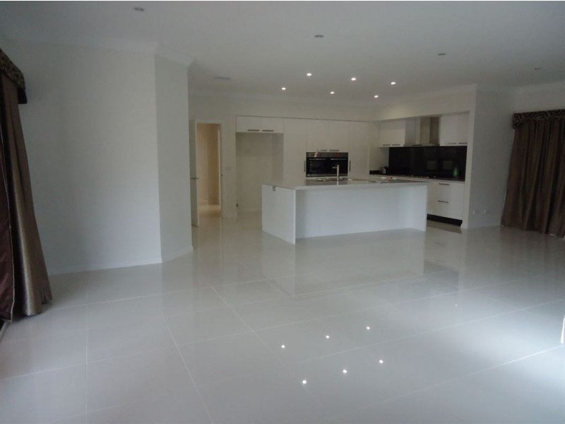 26 Kess Grove, Lyndhurst VIC 3975