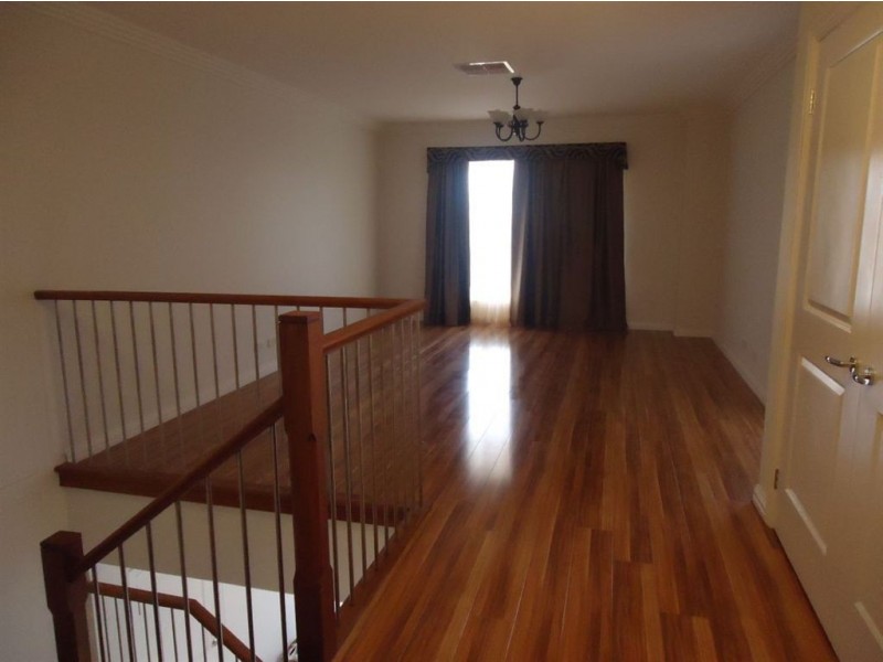 26 Kess Grove, Lyndhurst VIC 3975