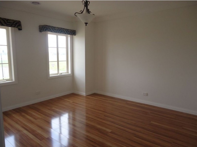 26 Kess Grove, Lyndhurst VIC 3975