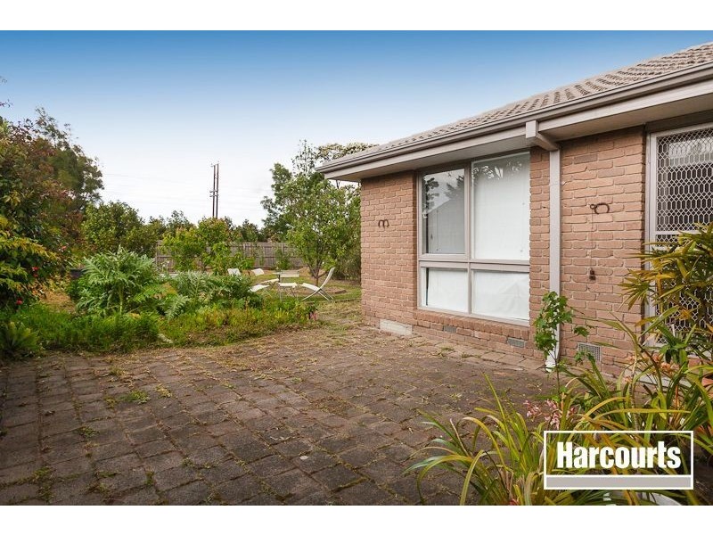 9 Ambleside Crescent, Berwick VIC 3806