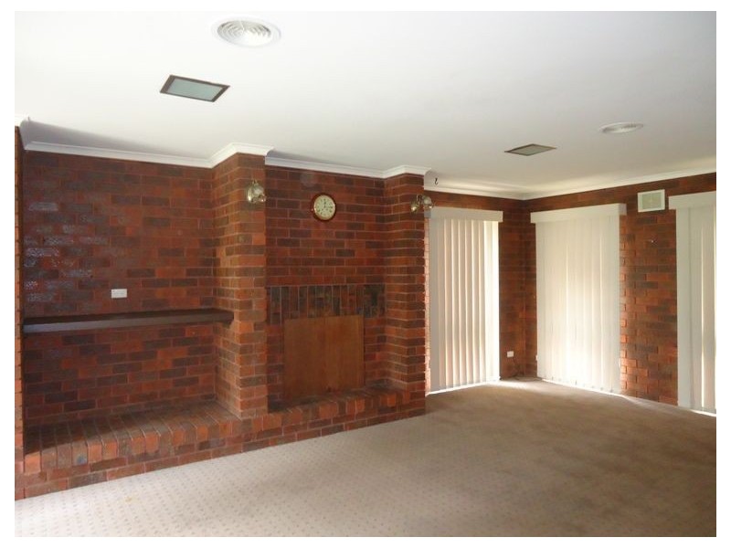 47 Circle Drive South, Cranbourne VIC 3977