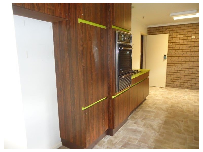 47 Circle Drive South, Cranbourne VIC 3977