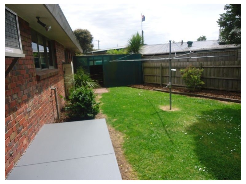 47 Circle Drive South, Cranbourne VIC 3977