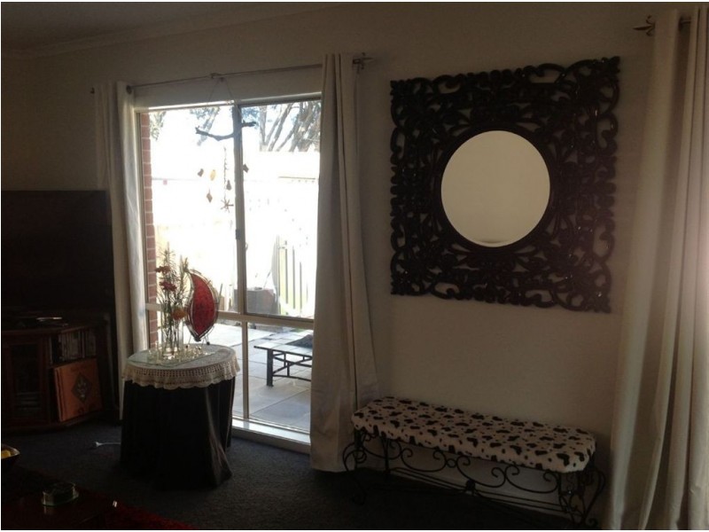 16/105 McMahons Road, Frankston VIC 3199