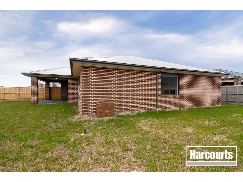 1126 Brockman street, Cranbourne East VIC 3977