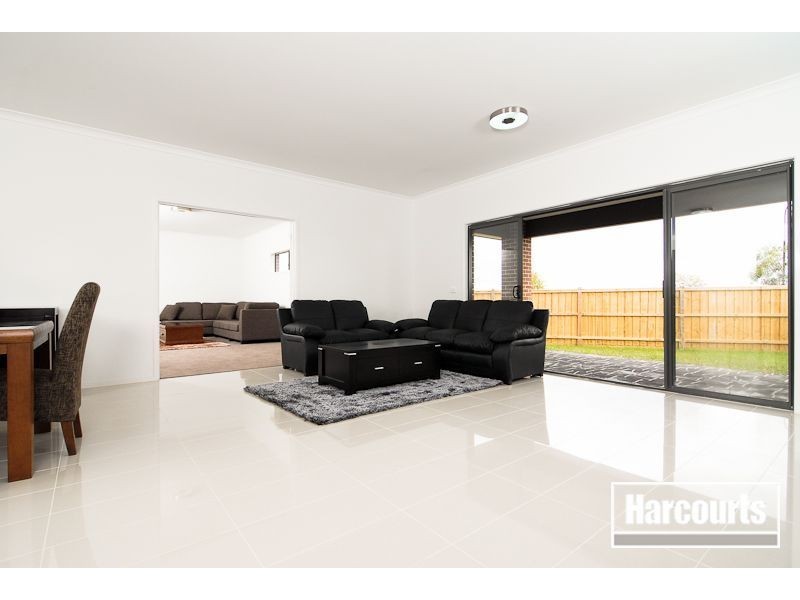 1126 Brockman street, Cranbourne East VIC 3977