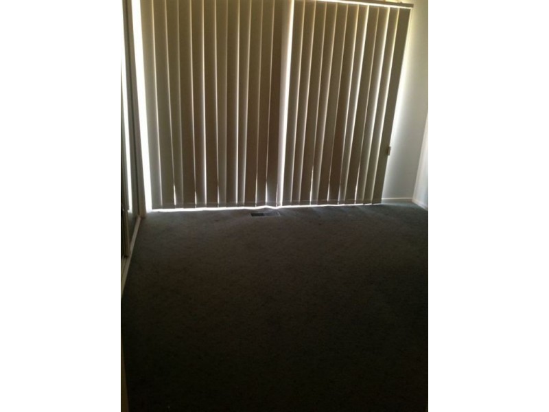 43 Huntington Drive, Hampton Park VIC 3976