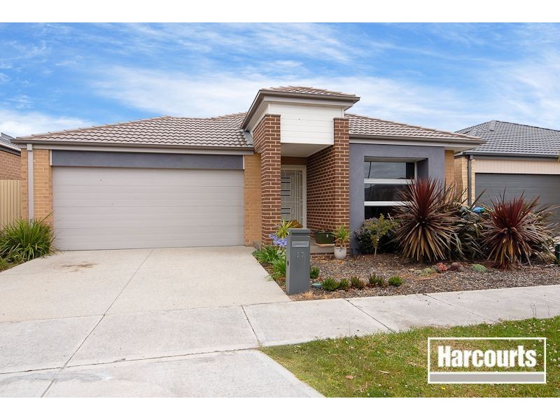 17 Black Wattle Way, Cranbourne VIC 3977