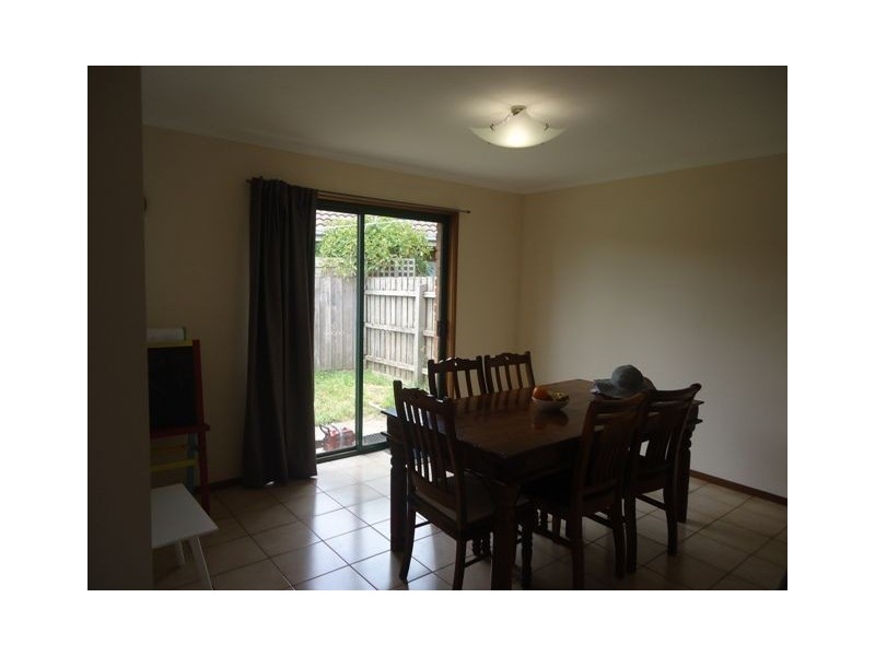 111 Courtenay Avenue, Cranbourne North VIC 3977