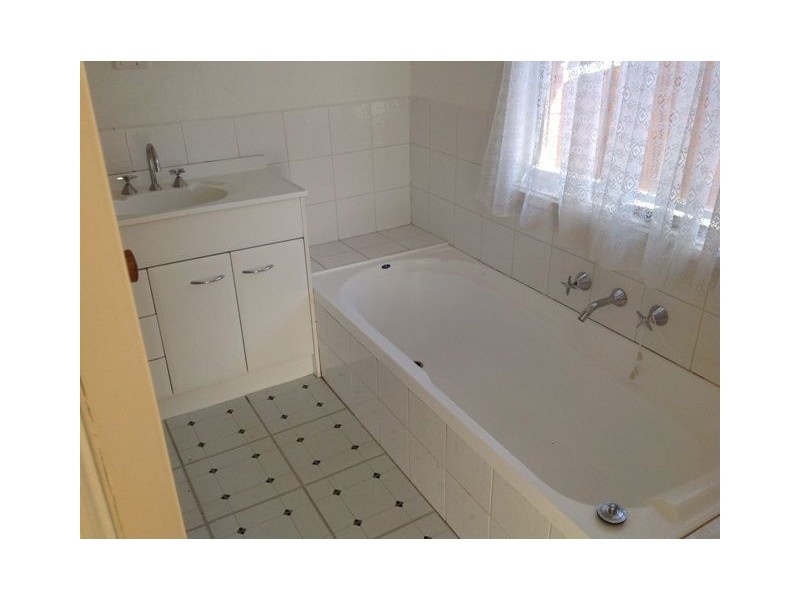 2 Butler Court, Cranbourne VIC 3977